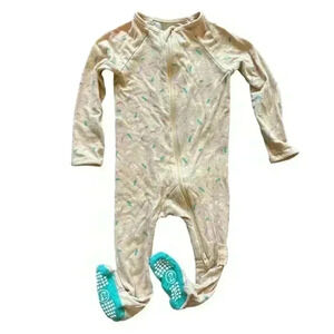 Lark Peach Sprinkle Zippy Bamboo Footie Pajamas Size 6 months